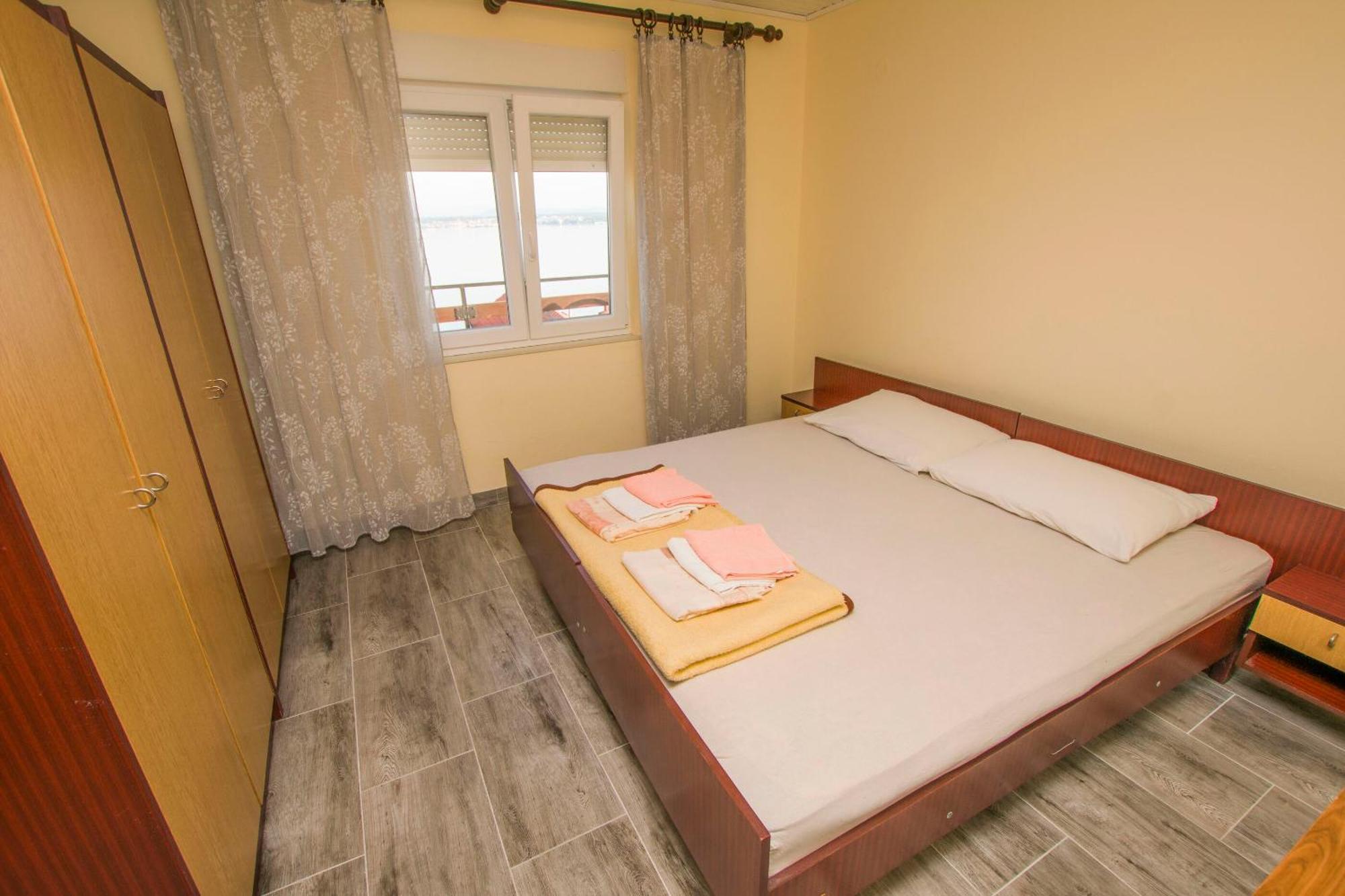 Apartment Marin Tkon Exterior foto